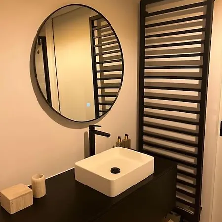 Trendy Flat In Gouden Winkeldriehoek Nabij *